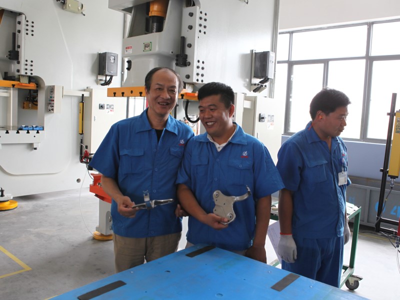 小衝零件試製(zhì)完成.jpg 小衝零件試製完成.jpg